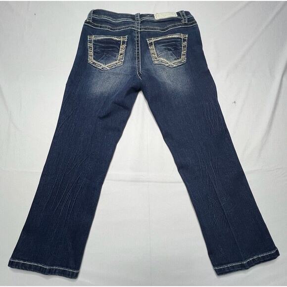 Shyanne Women's Dark Wash Rhinestone Anne Cropped Jeans - Size 27x21 - Picture 2 of 6